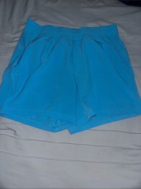 Lululemon blue pace breaker shorts 5” size Large